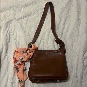 Vintage Coach Crossbody Shoulder bag